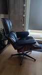 Fotel – replika Eames Lounge Chair