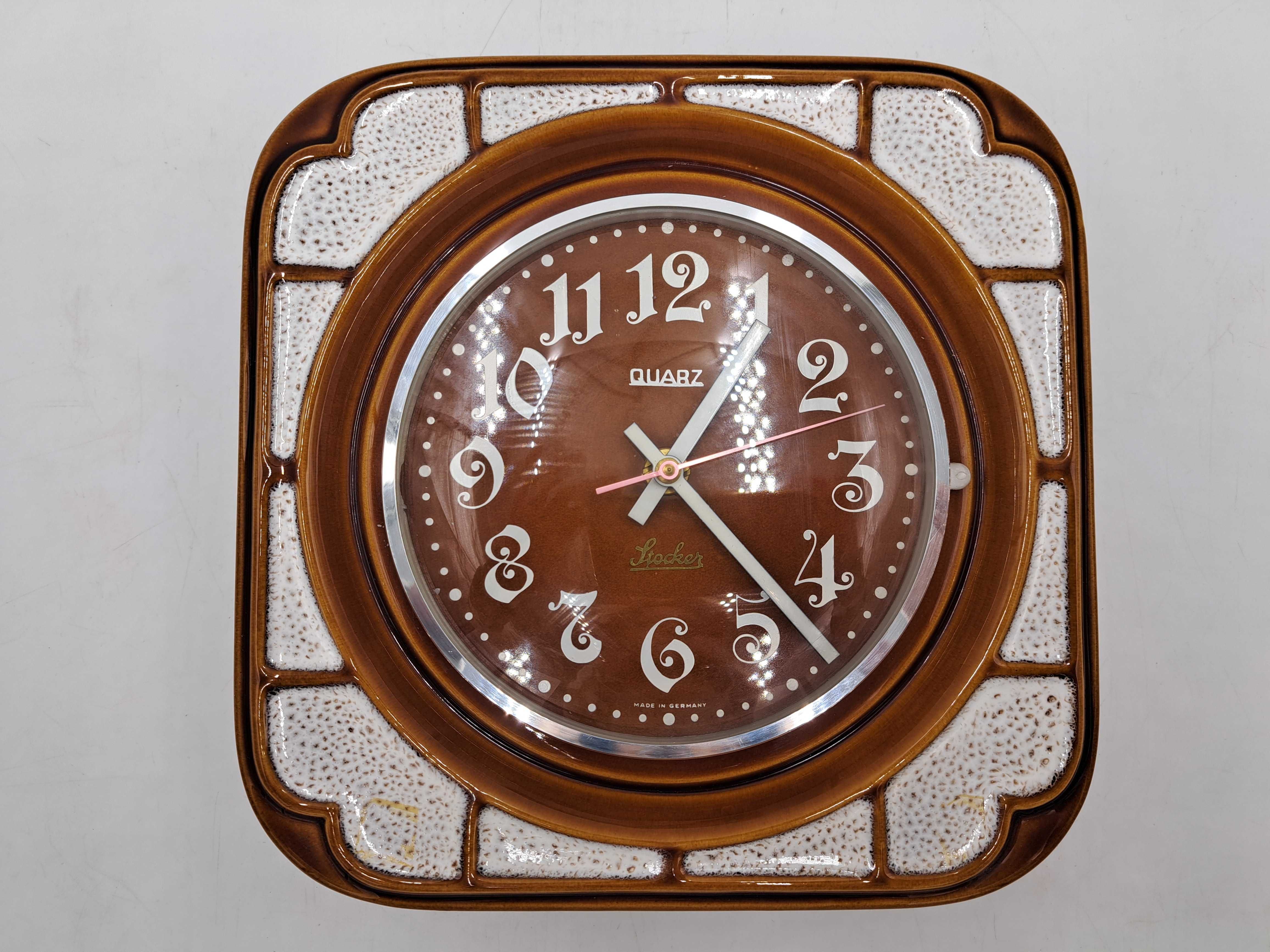 Zegar retro vintage ceramiczny ścienny brązowy Stocker Junghans kwarc.