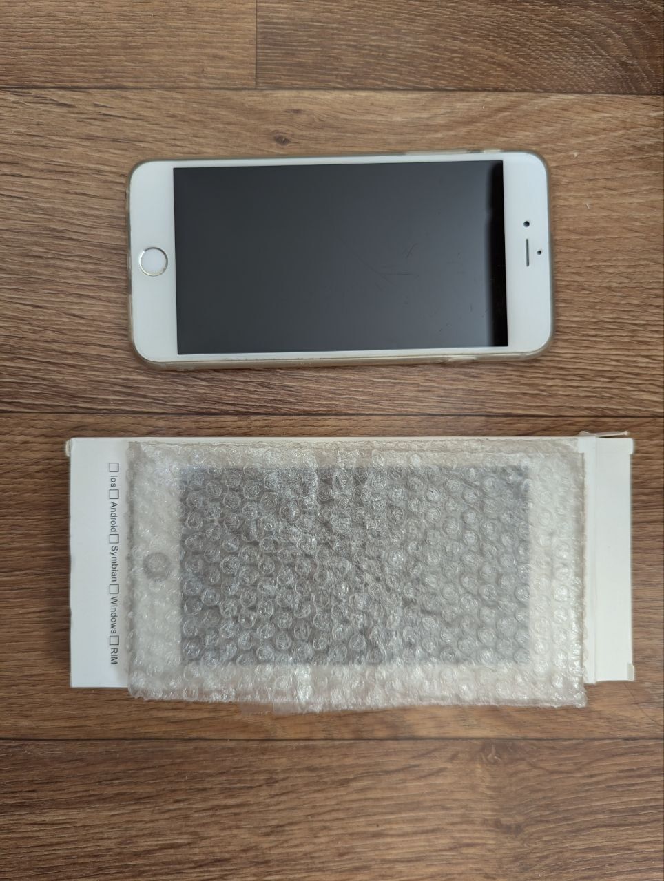 На запчастини iPhone 6 plus  читатати опис, два екрани
1. Ігрова м