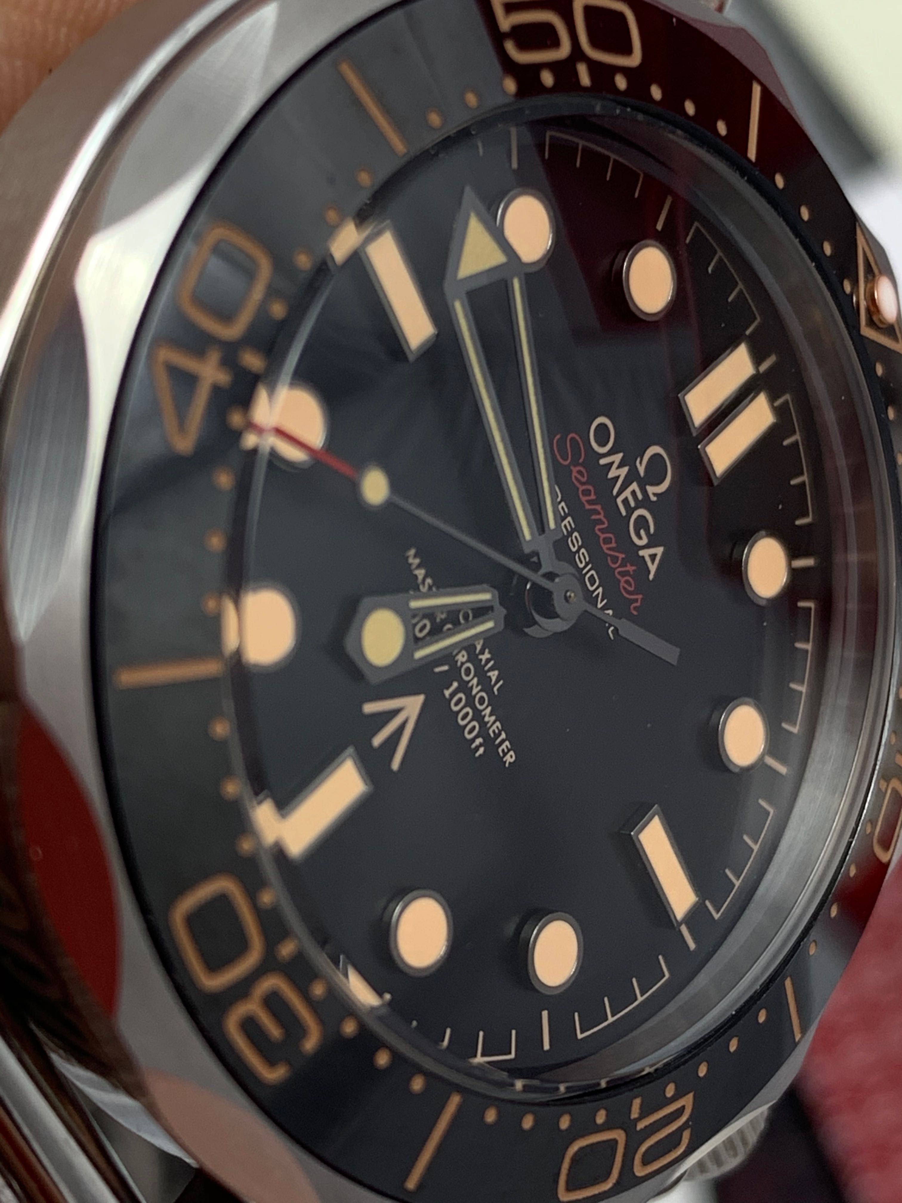 Relógio omega seamaster James Bond automatico eta submariner