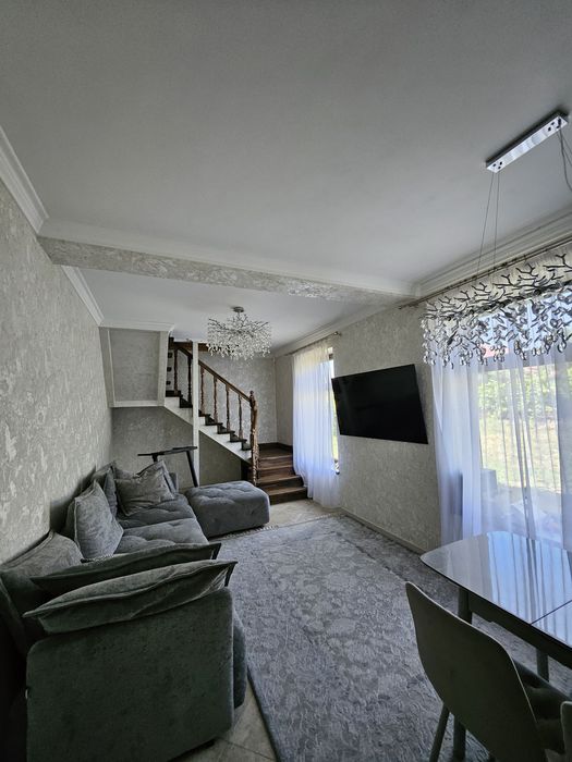 Продам дом Терновка 2 этажный