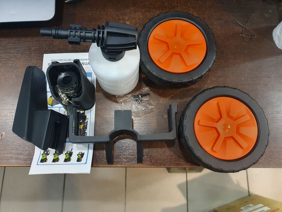 Myjka ciśnieniowa 1200W 140bar