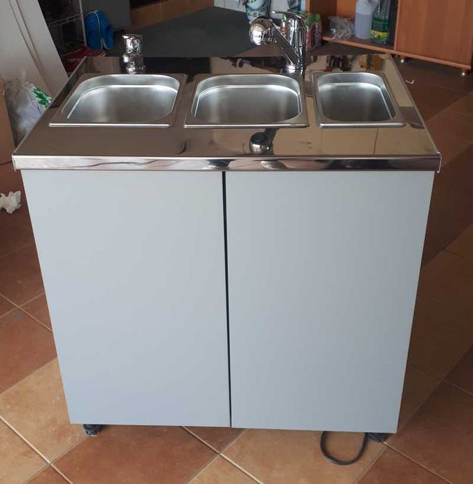 Kompletny zestaw - 3 zlewozmywaki do food Truck  szafka sanitarna