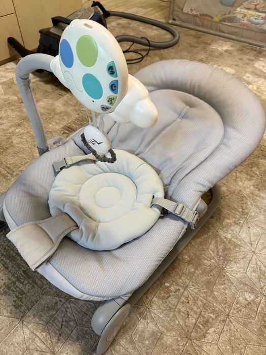 Крісло гойдалка Chicco 0-18 міс