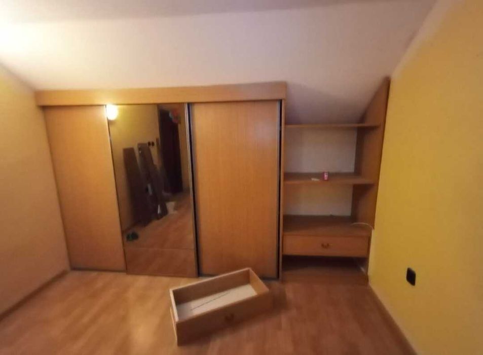 SUPER CENA! Piękna szafa z lustrem i drzwiami przesuwnymi- do zabudowy