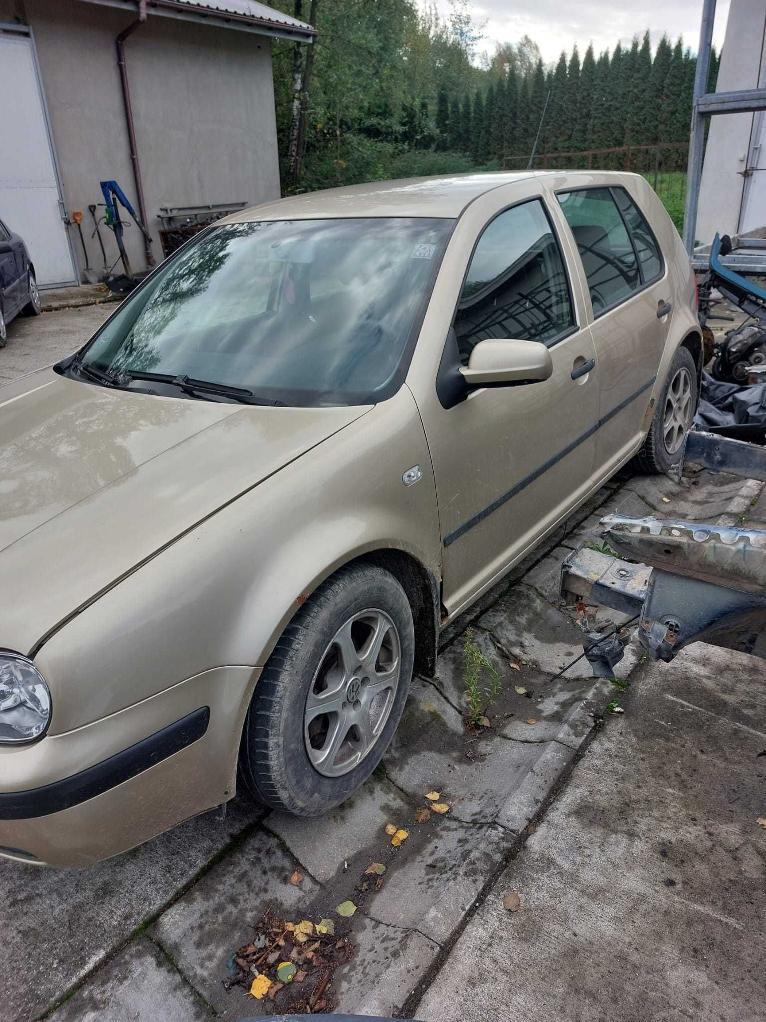 Posiadam czesci vw golf 4   1.4  16v