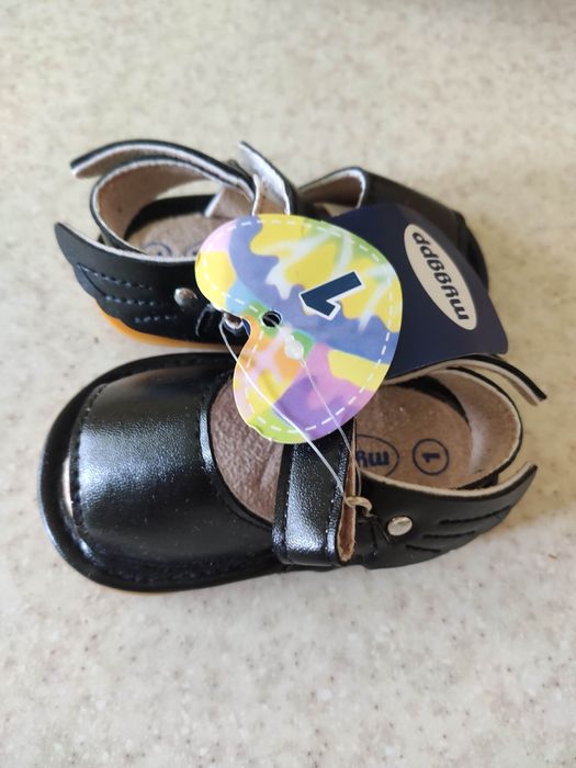 Босоніжки для малюка