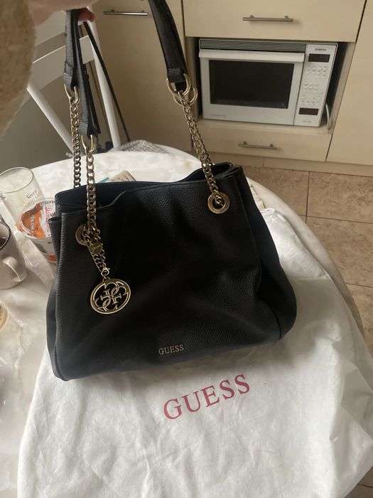 Продам женскую сумку бренд