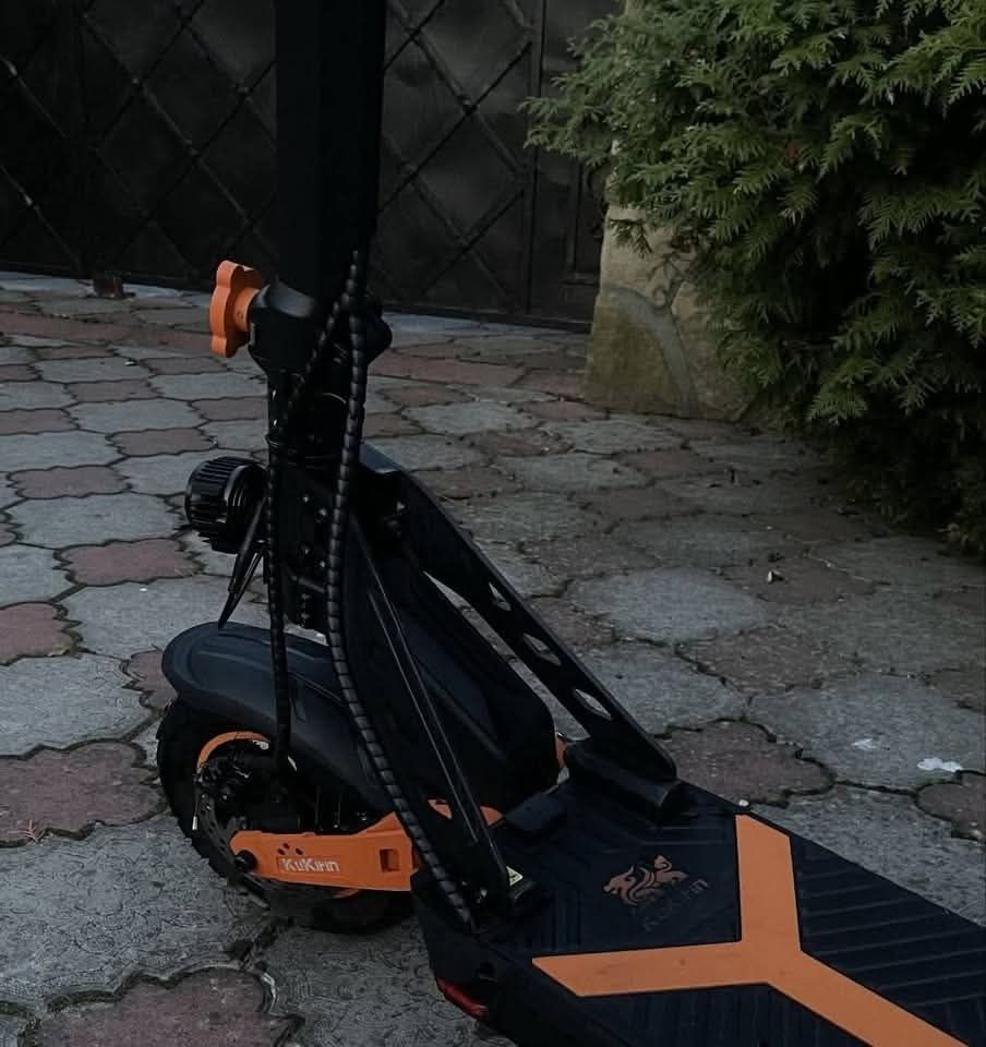 Продам электро самокат
