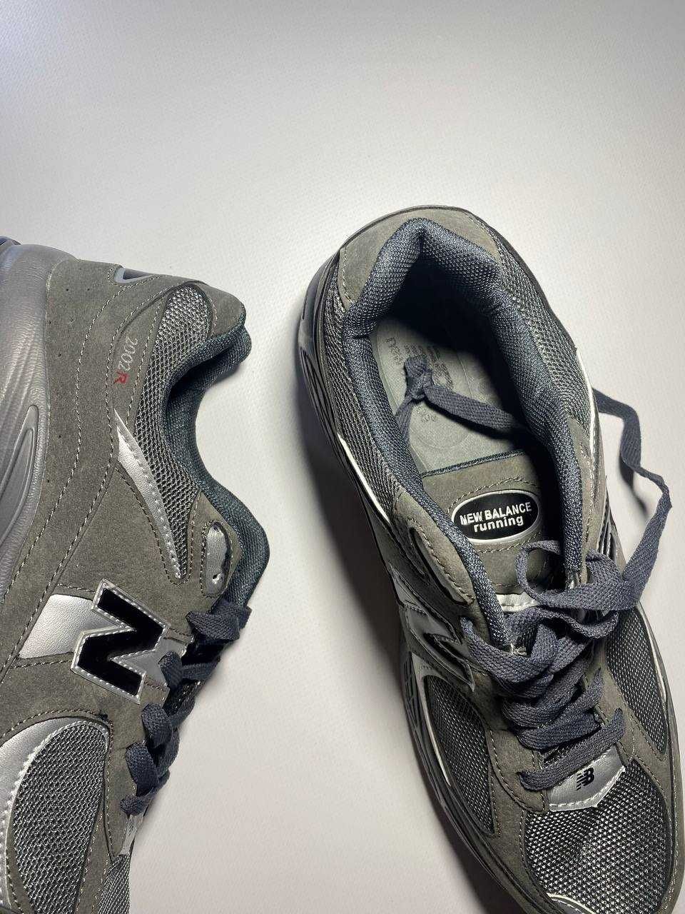 Кросівки New Balance 2002R Grey