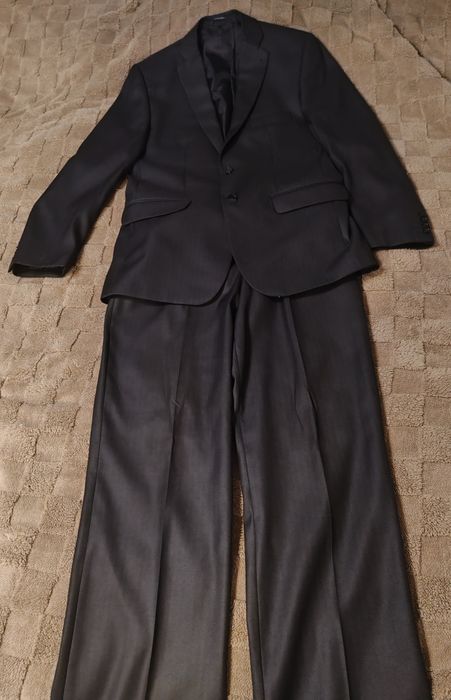 Garnitur męski firmy CLAN