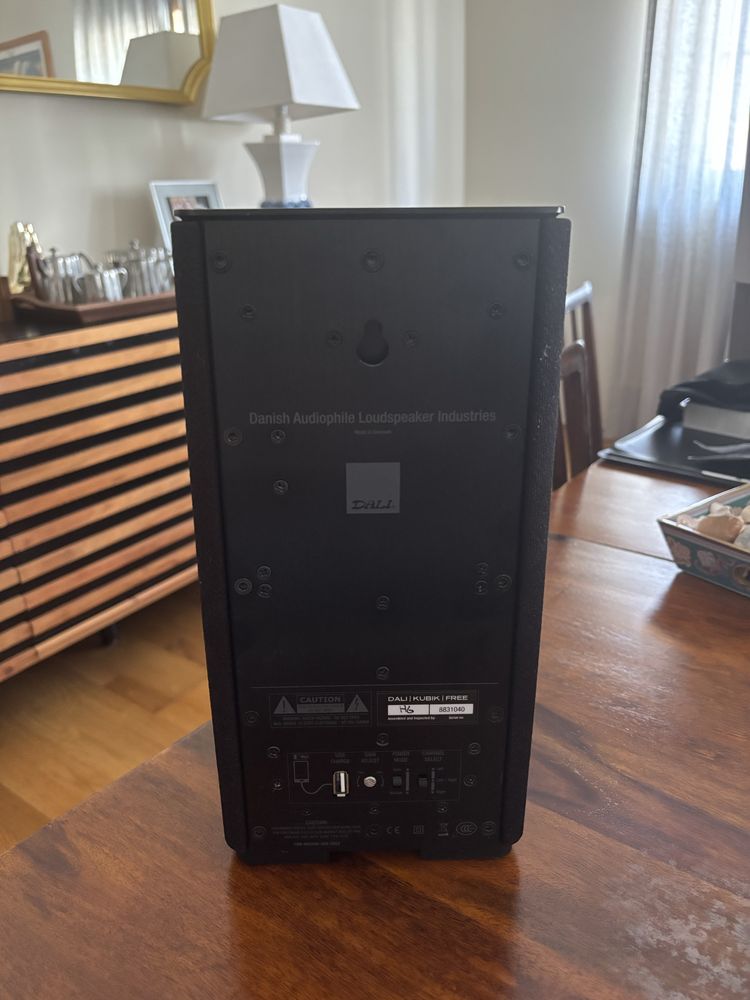 Dali Kubik Free (Active Loudspeaker)
