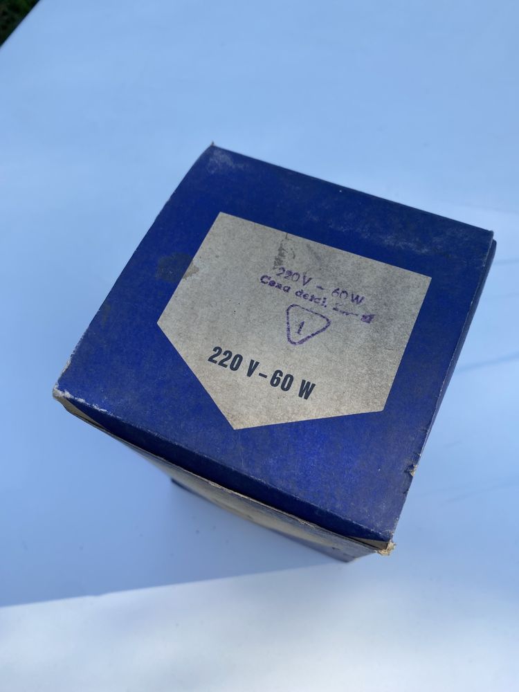 Żarówka Polam model OF-93 60W