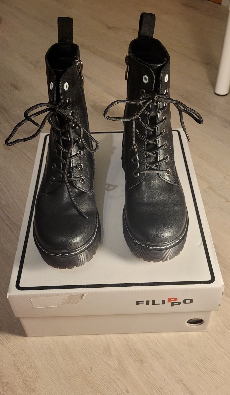 Filippo Glany czarne 438/23 BK rozmiar 38