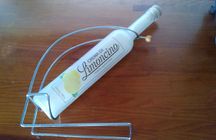 Suporte de garrafa em inox com madeira