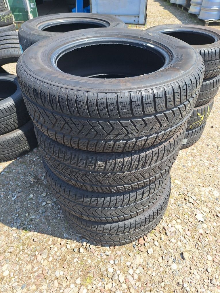Opony zimowe Pirelli scorpion Winter 235 65 r17