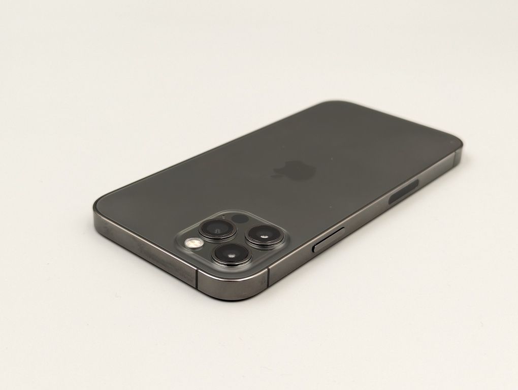 Iphone 12 pro 128GB Graphite Neverlock + Чохол SPIGEN