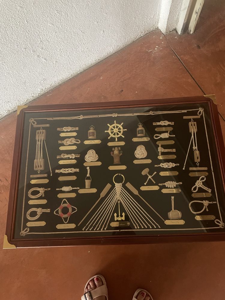 Quardos com nos de marinheiro