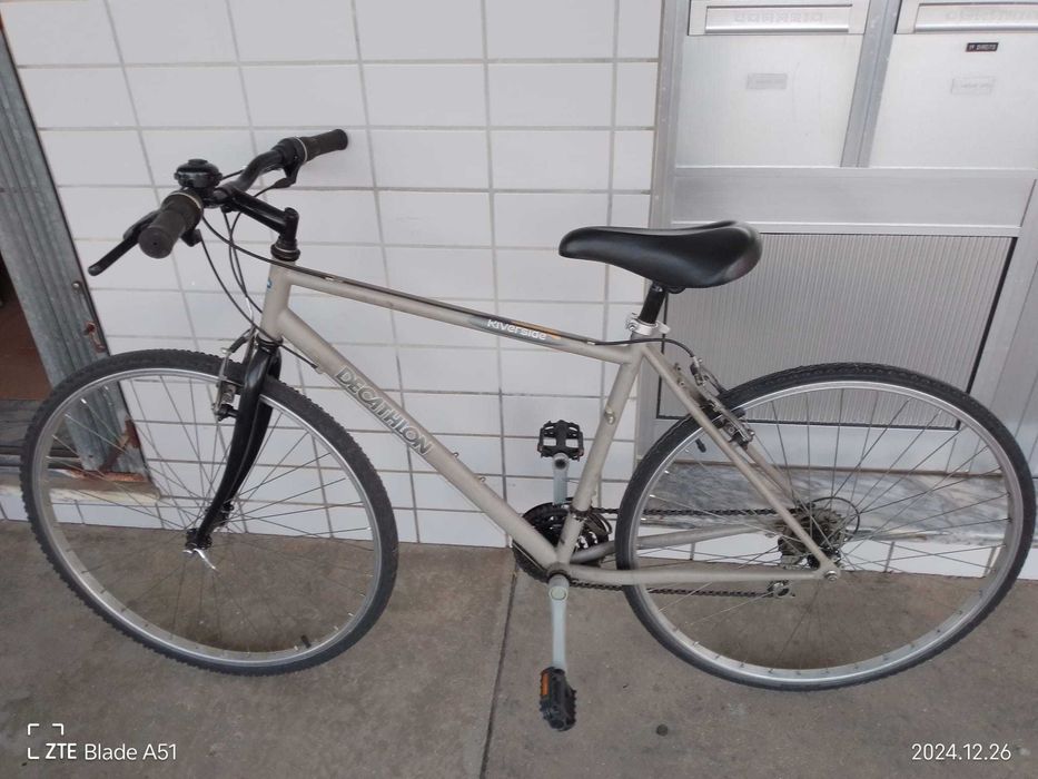 2 bicicletas completamente novas