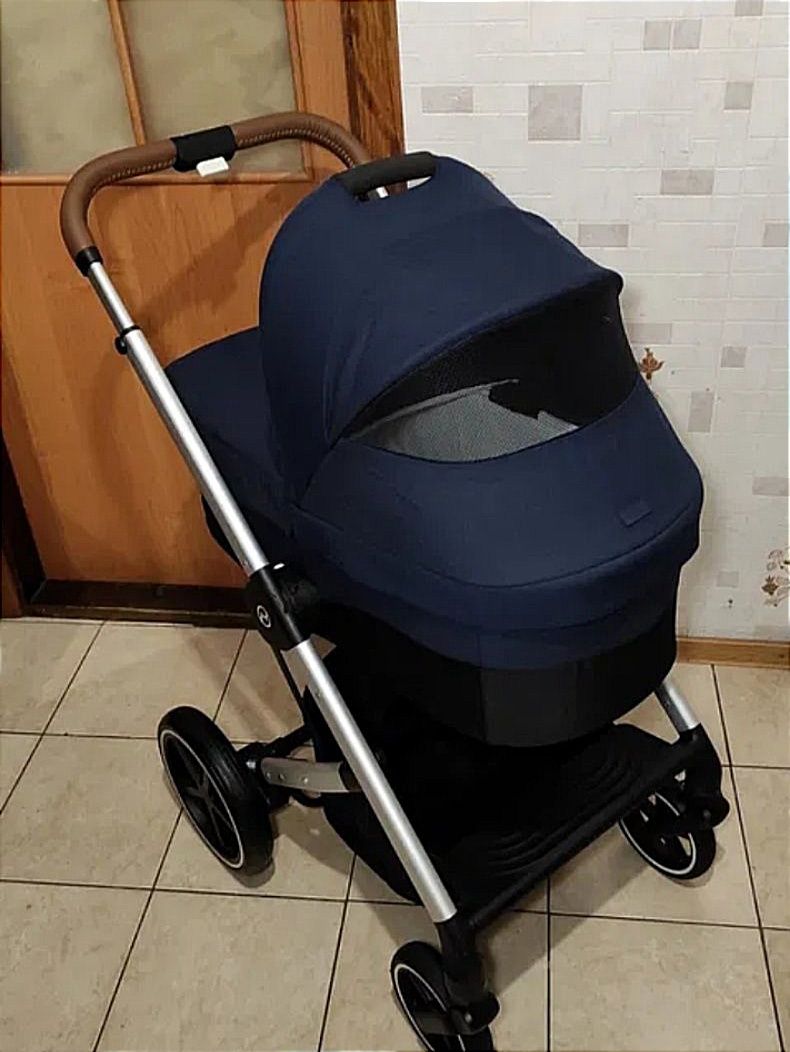 Cybex Balios S Lux Navy Blue SLV коляска в ідеальному стані, 2022 року