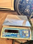 Ваги фасусвальні VAGAR VW - 06 LED 6кг