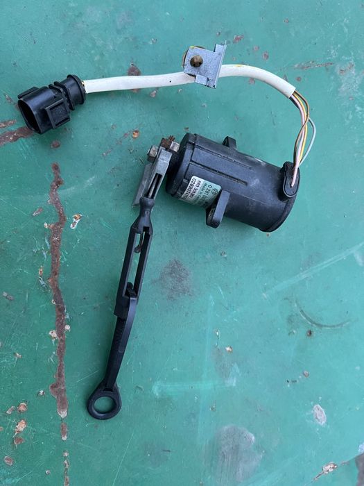 Дачик положеня педалі газу пасат б5 тросік газу