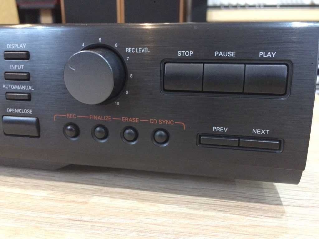 Philips CD R 870 - CD Recorder ! Top Quality ! Checked and clean !