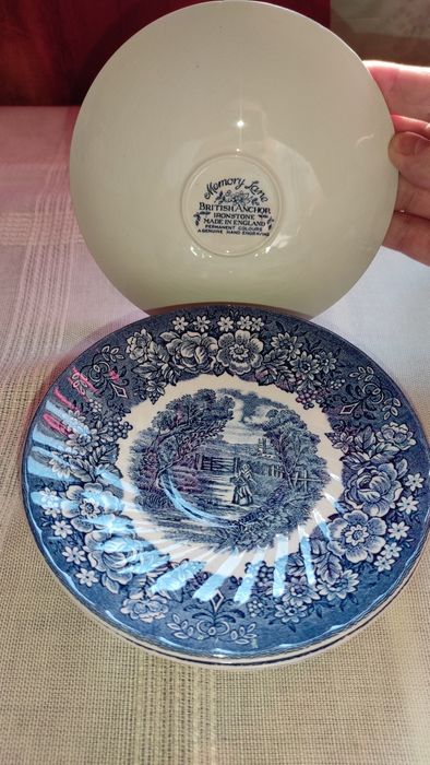 Англійський набір столового посуду