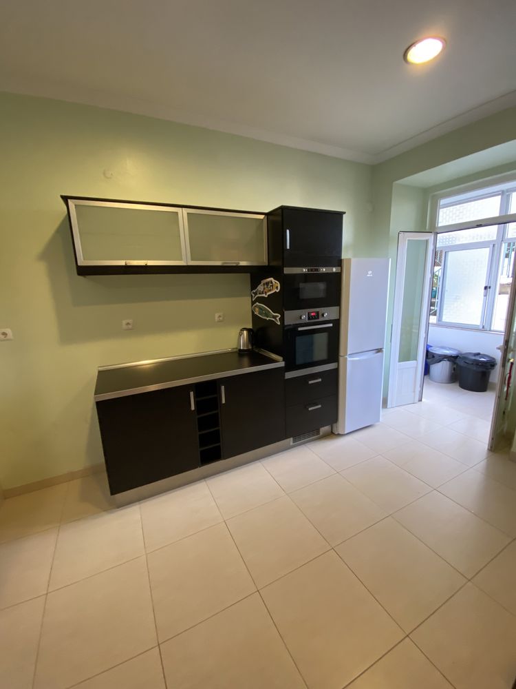 Arrendar Quarto Almirante Reis