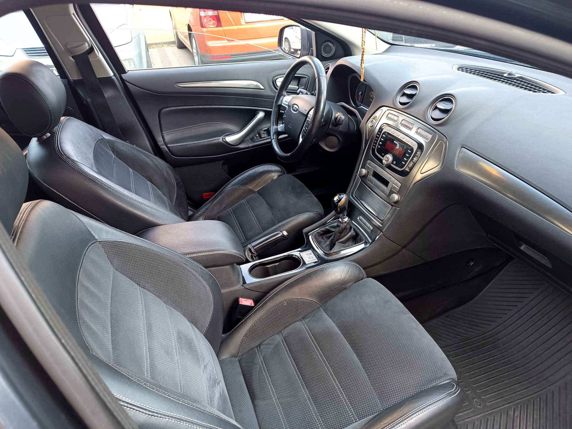 Ford Mondeo MK4 2.0TDCI 140KM#Titanium#CONVERS#Skóra#Xenon#KEYLESS GO!
