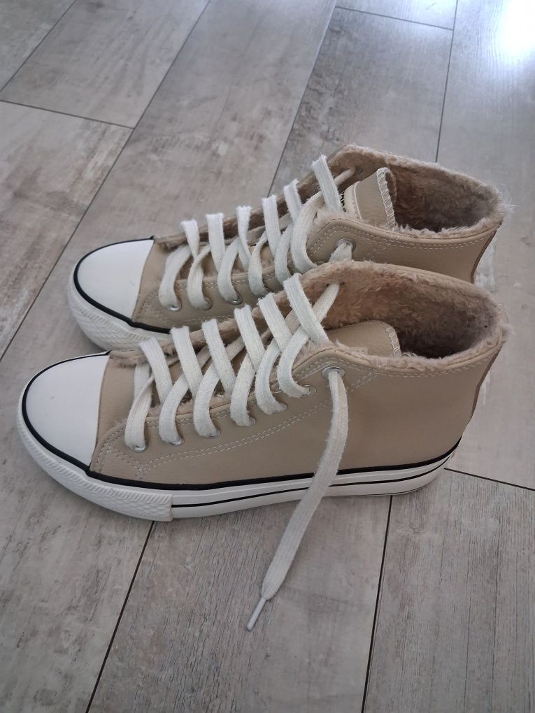 Buty damskie ocieplane