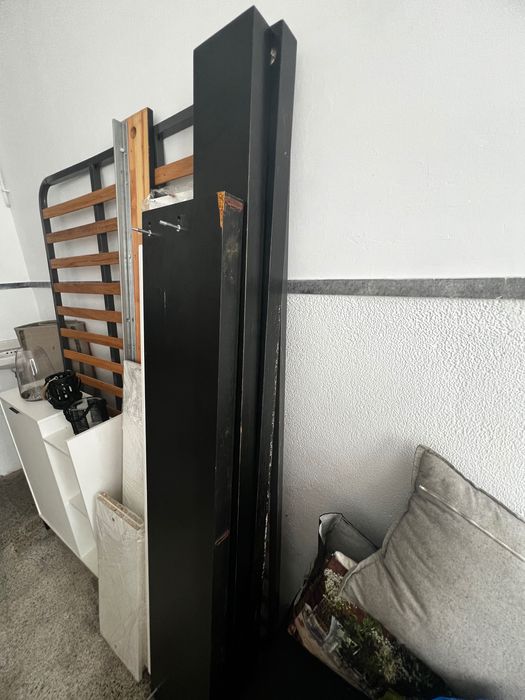 Cama Casal + 2 Mesas Cabeceira