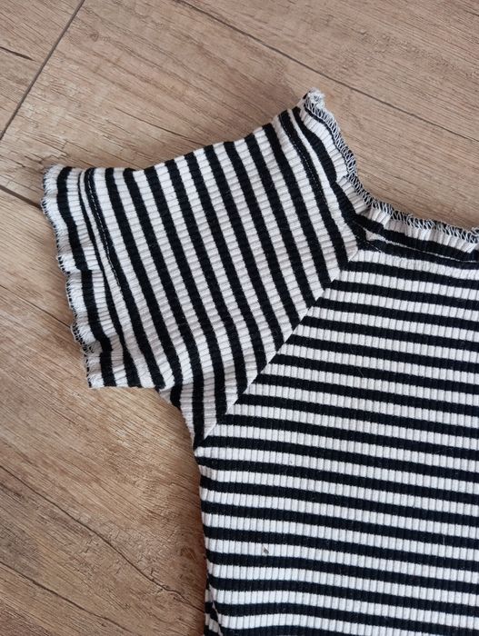 Body dziewczęce prążek r146