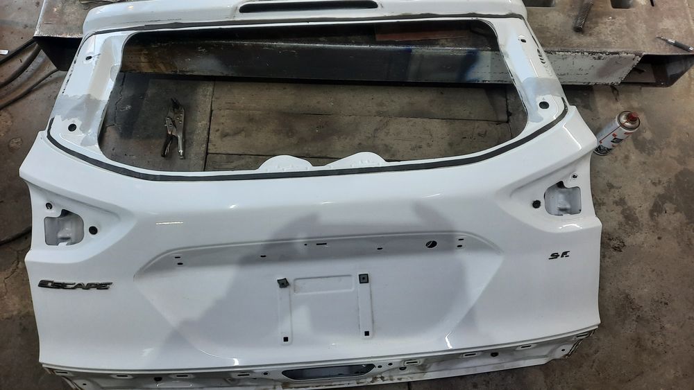 Запчасти Ford Escape дорест