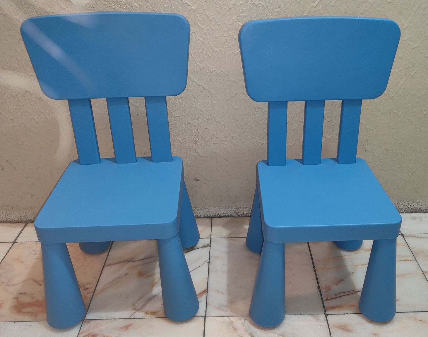 Conjunto mesa e cadeiras Mammut IKEA Azul