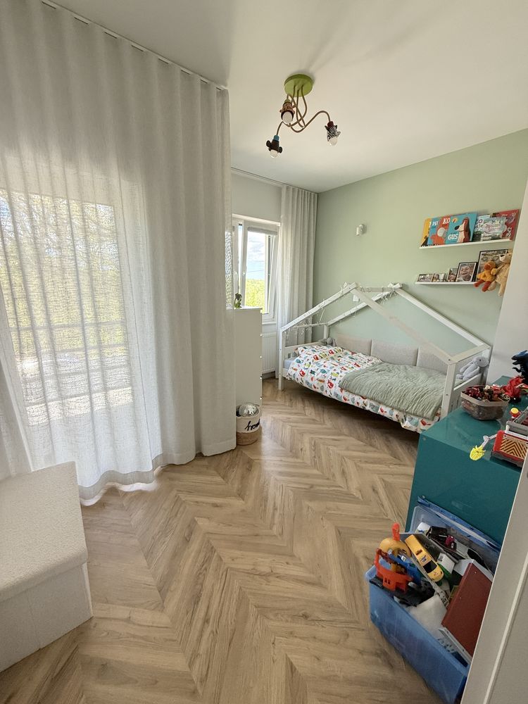 Środkowy segment na sprzedaz Kosów