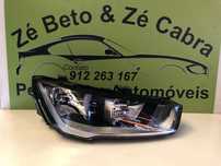 AUDI A1 FAROL DIREITO - FF684