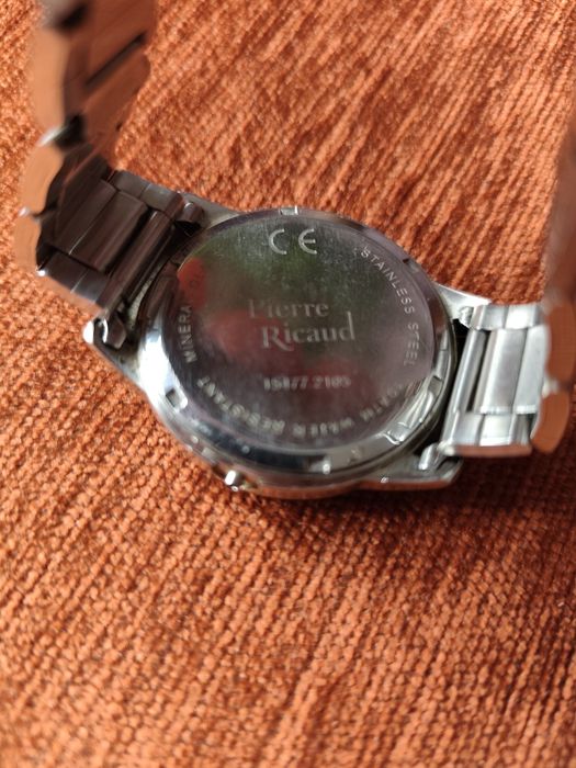 Продам годинники "Q&Q","Pierre Ricaud","Tommy Hilfiger".