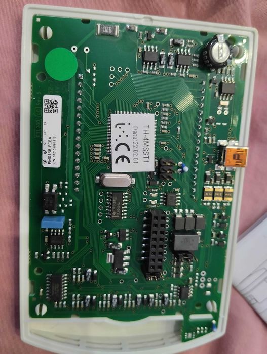 TERMO Regulatory z serii Evolution Nenutec Th-4Msst1