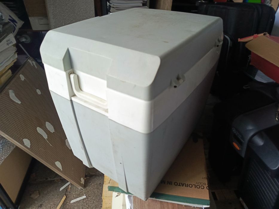 lodówka turystyczna 12 /24 volt