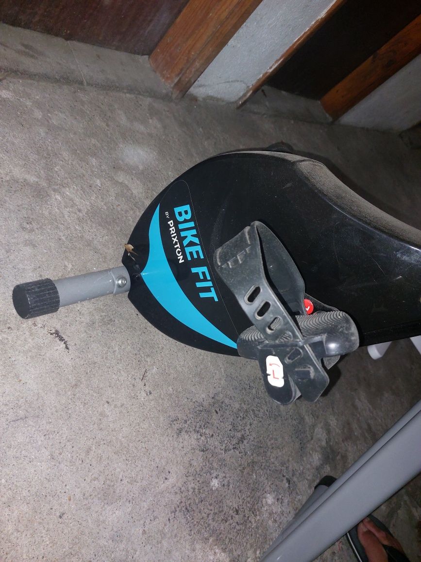 Bicicleta de ginásio
