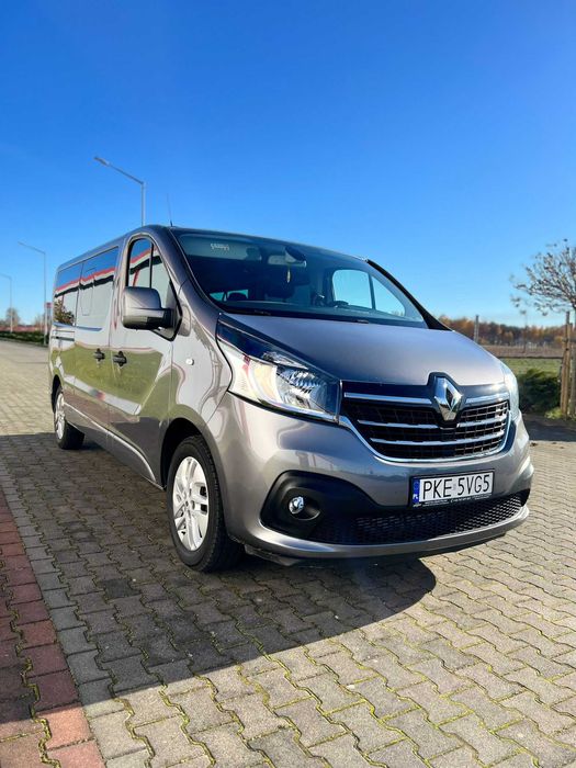 Renault Trafic bogate wyposazenie,niski przebieg
