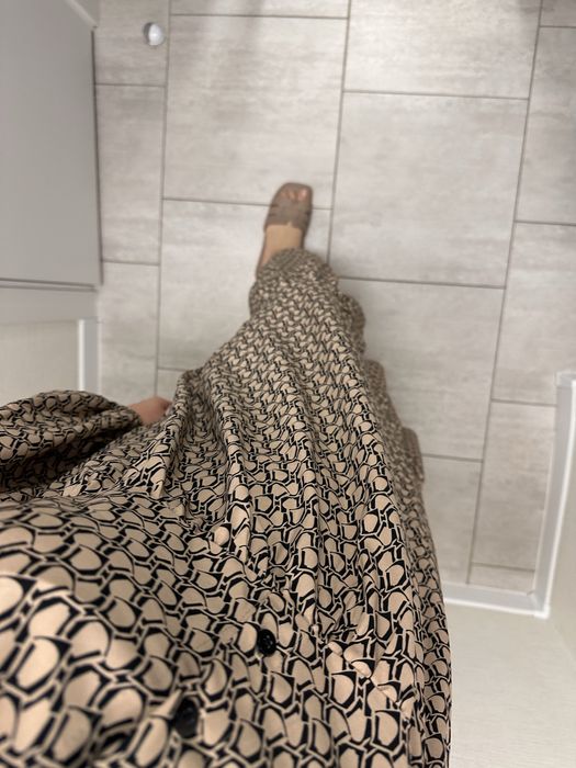 Нова крута сучасна сукня