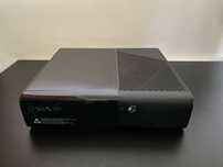 Konsola Xbox 360 E - 100% sprawna xbox360 x360 Super Slim