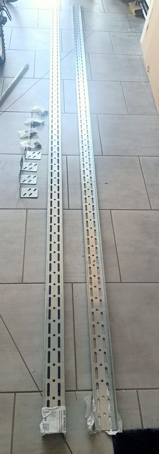 Profil ościeżnicowy UA75 350cm 2szt.