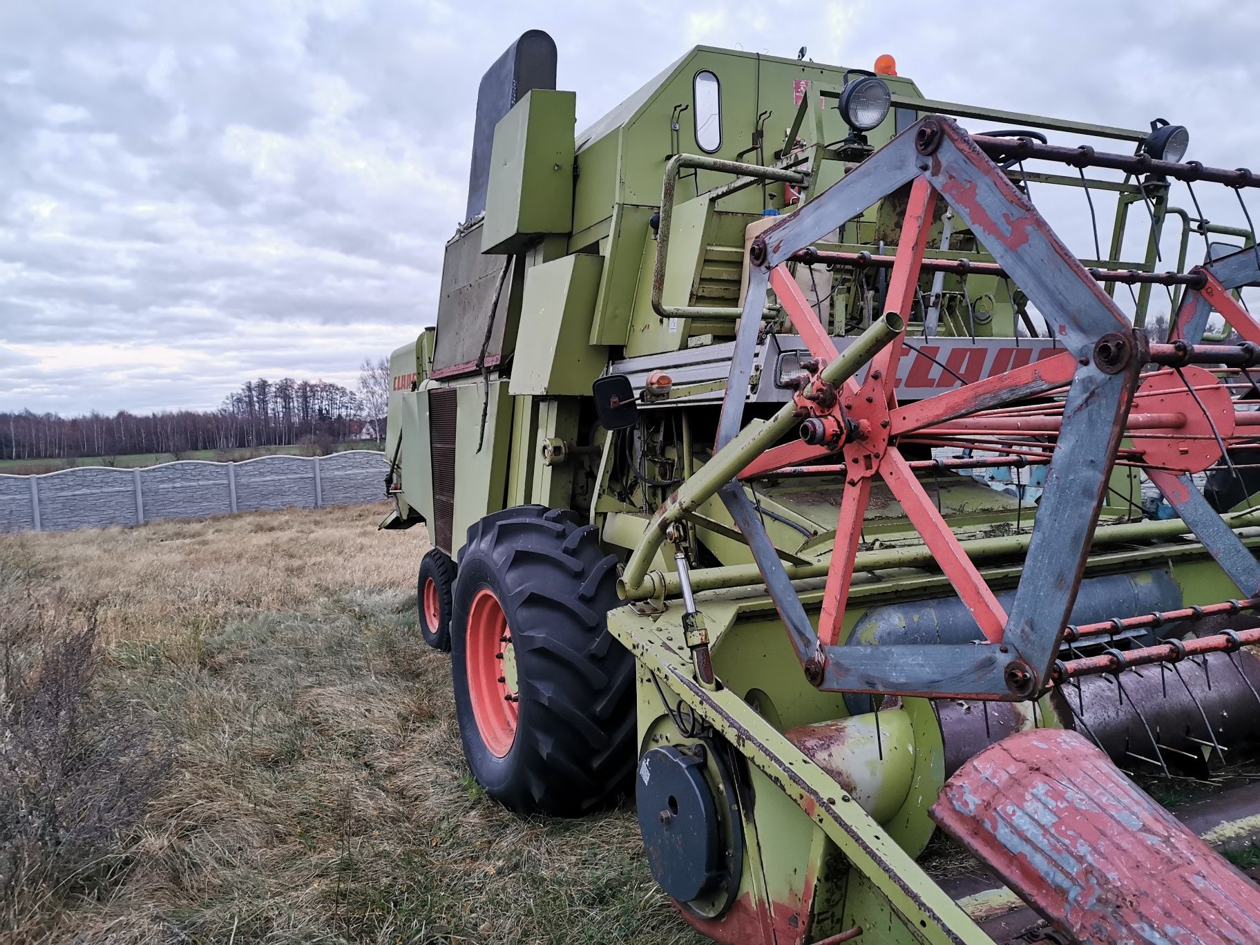 Sprzedam claas senator 3m heder