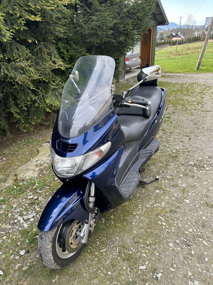 Suzuki Burgman 400