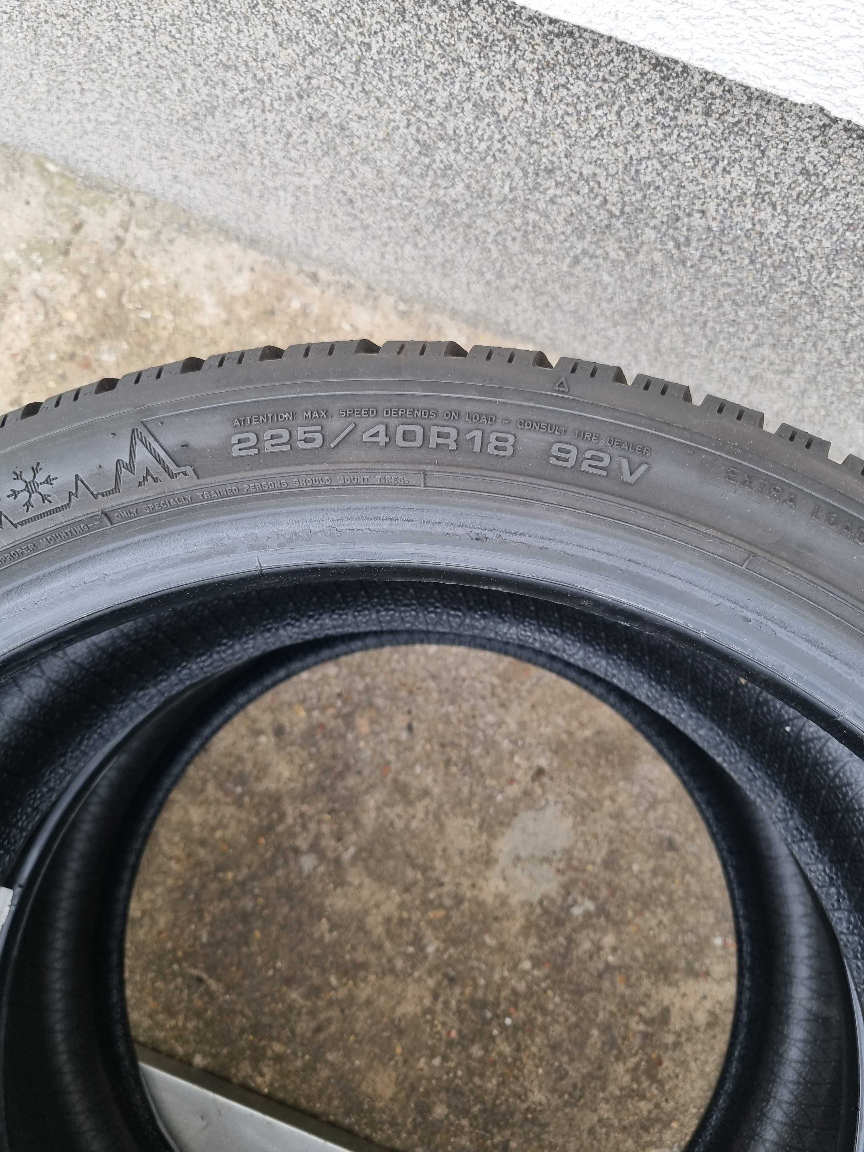 Opony zimowe DUNLOP Winter Sport 5 225/40 R18 92V XL KOMPLET P321