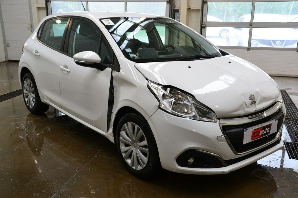 Peugeot 208 1,5 hdi 100ps* model 2020* wersja ciężarowa* ledy* tablet * ICDauto