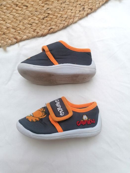 Sapatinhos Garfield de Bebé